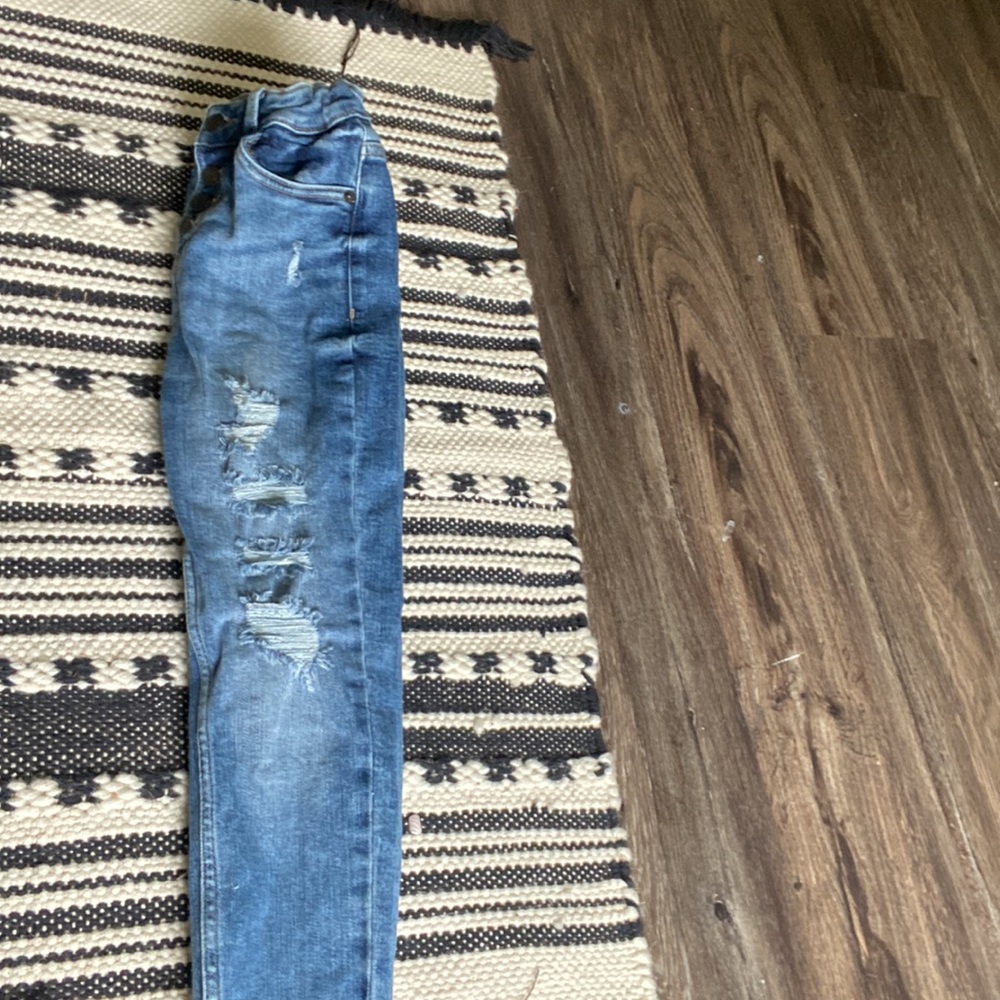 Skinny Ripped Jeans - Picture 3 of 4